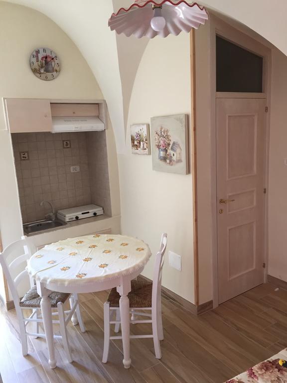 マルティナ・フランカ Archetto Bianco Bed & Breakfast 部屋 写真