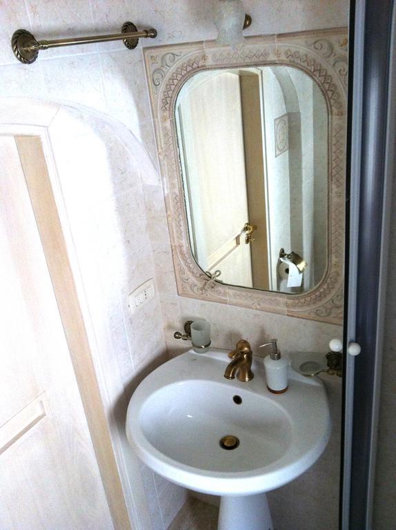 マルティナ・フランカ Archetto Bianco Bed & Breakfast 部屋 写真