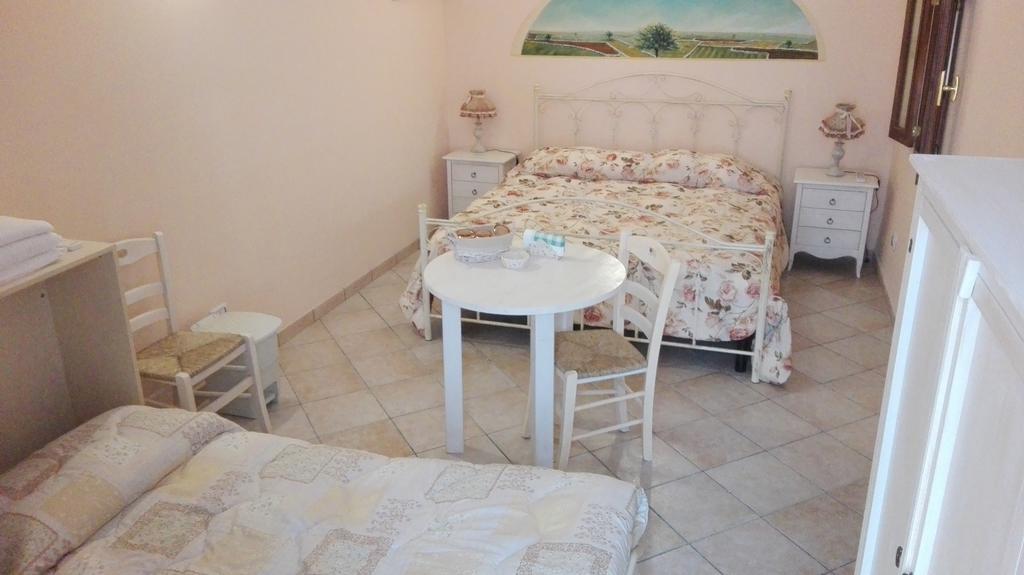 マルティナ・フランカ Archetto Bianco Bed & Breakfast エクステリア 写真