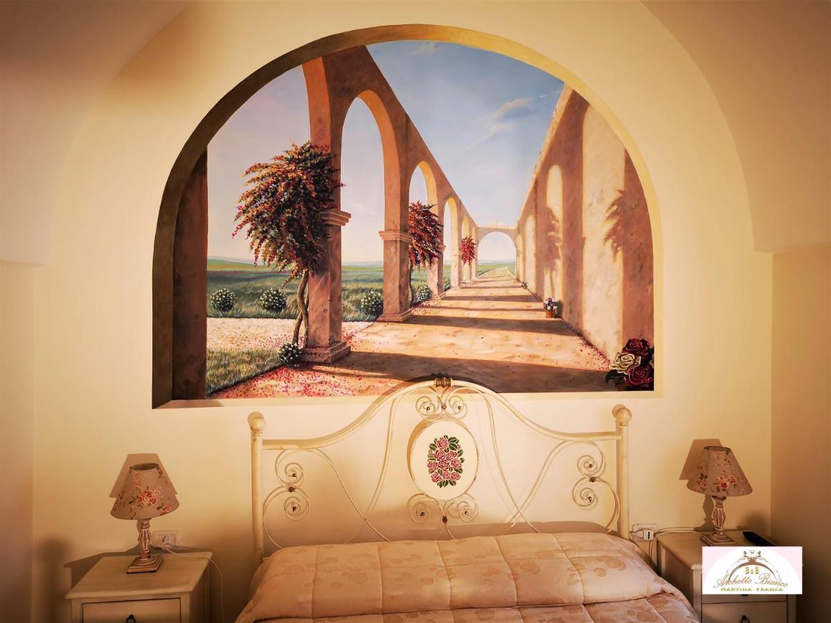 マルティナ・フランカ Archetto Bianco Bed & Breakfast エクステリア 写真